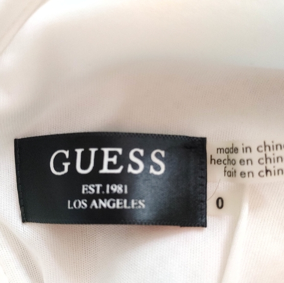 Guess - NWT Lace Dress - Picture 4 of 4